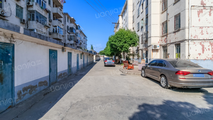 梅林路60号外景图