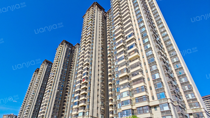 融创九熙府一期外景图