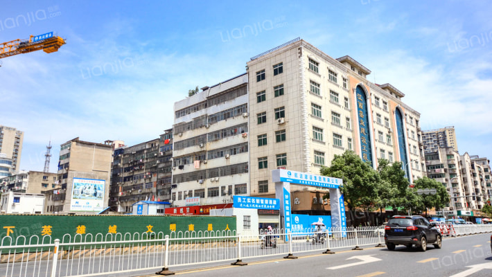 莲塘南大道外景图