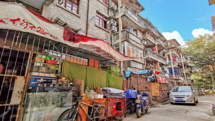 华南新村外景图