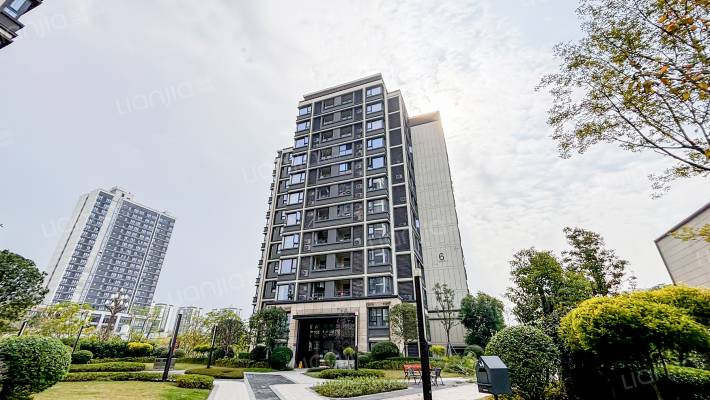 万科招商理想城云来外景图