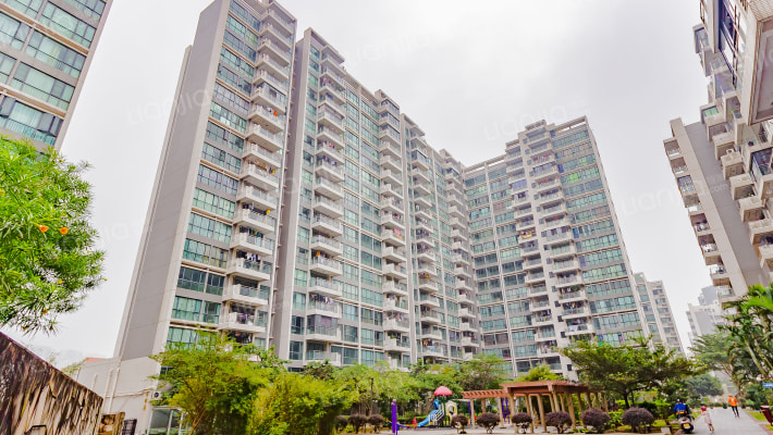 东第花园外景图