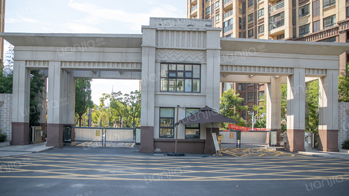 安工大东校区教师公寓外景图