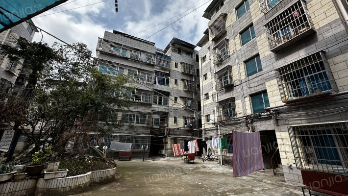 市西路96号外景图