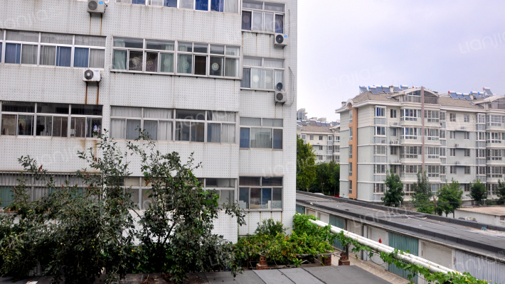 潍城检察院宿舍外景图