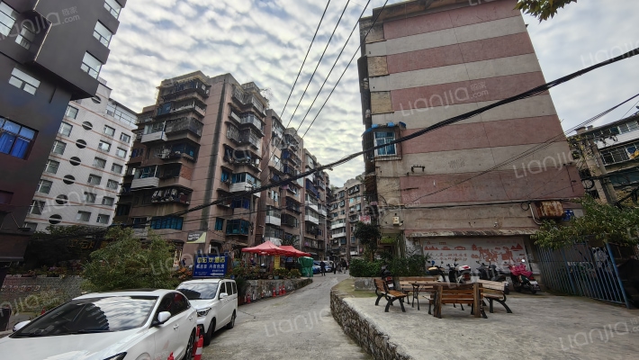 浣纱路四七号外景图