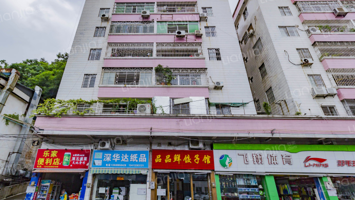 威信友谊大厦外景图