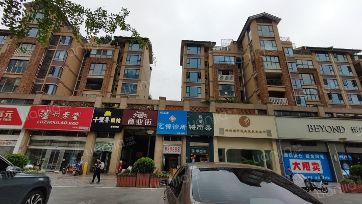 艺锦湾五期外景图