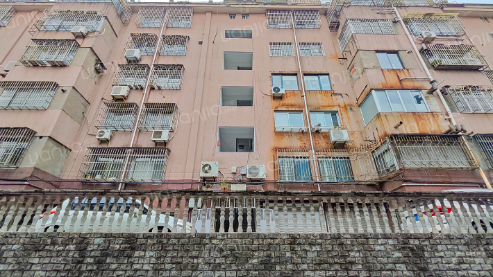 砖桥街62号外景图