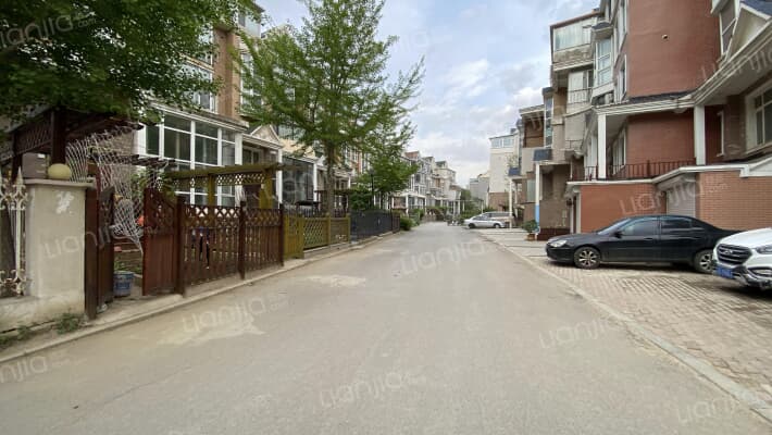 香格蔚蓝A区外景图