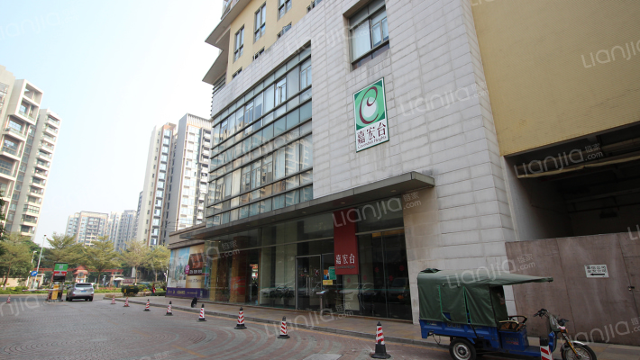 嘉信城市广场外景图