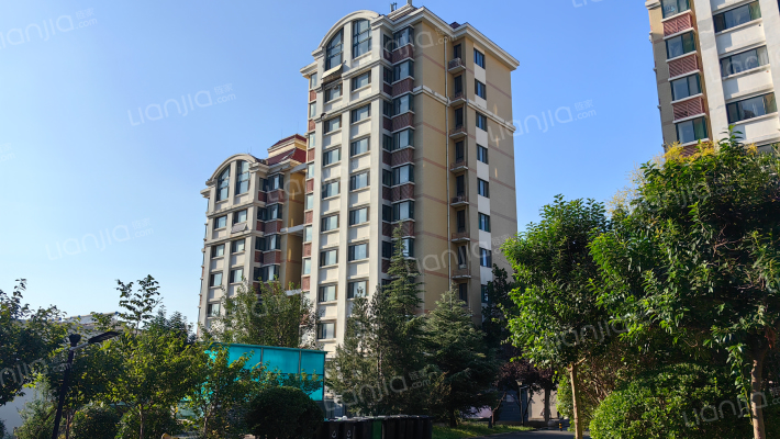 景苑小区外景图