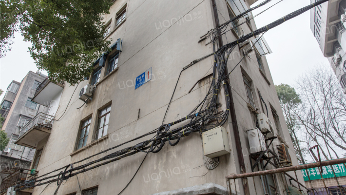 宜城路131号外景图