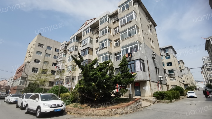 营顺路南小区外景图