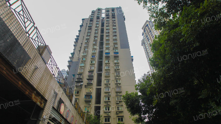 创泰安居大厦外景图