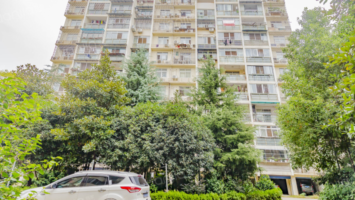 黄鹄新园外景图