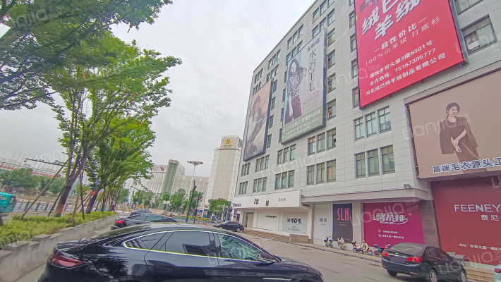 世贸大厦外景图