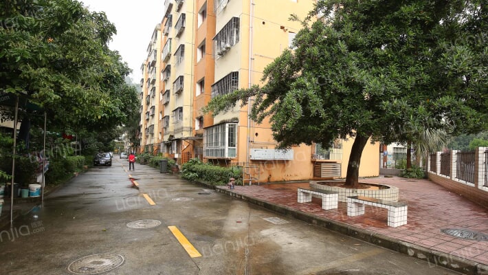 深华花园外景图