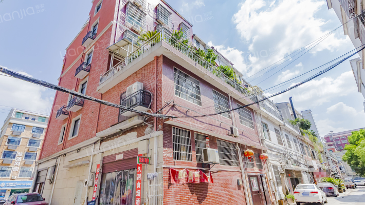 11号公寓外景图