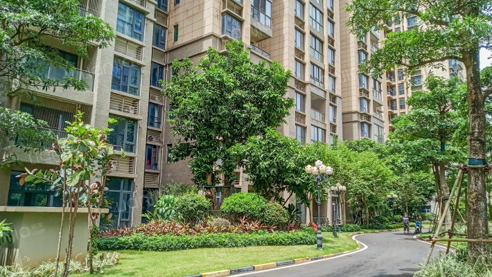 恒大文化旅游城外景图