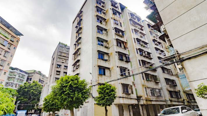 青云住宅区外景图