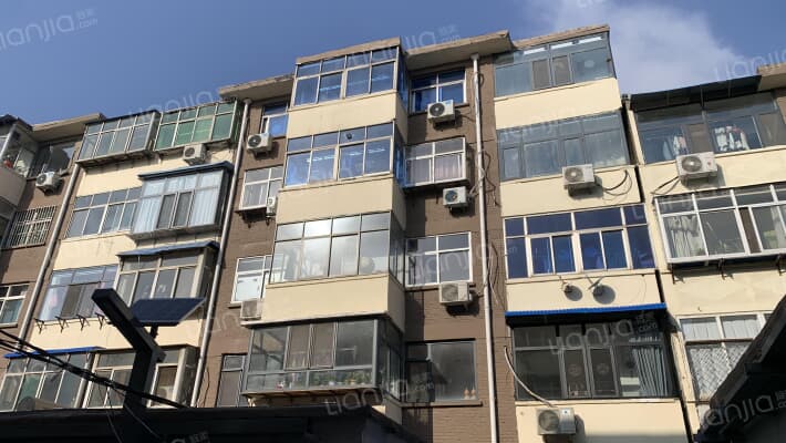 廉北信用社家属楼外景图