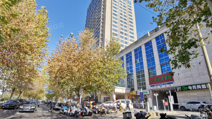 融通财金大厦外景图