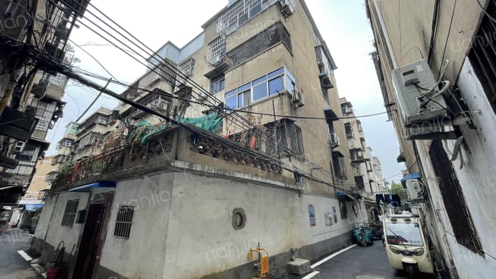 市政府幼儿园家属院外景图