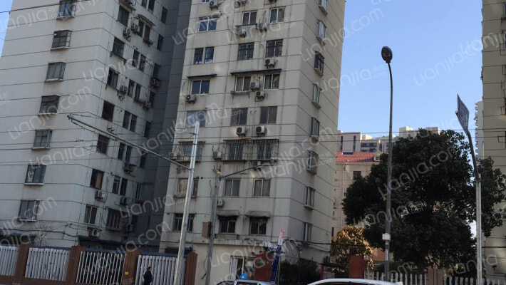 中业大楼外景图