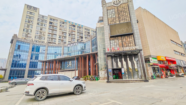 龙鼎铂金公馆外景图