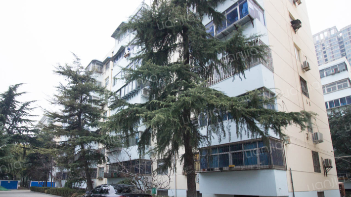 电力北区320号院外景图