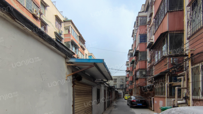 仁和花园小区外景图