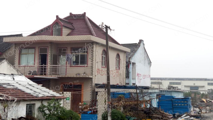 横塘桥村外景图