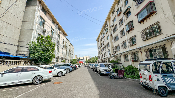 张庄路106号外景图