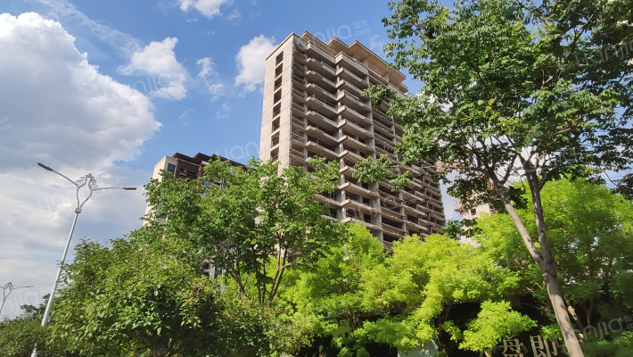 绿地樱花郡外景图