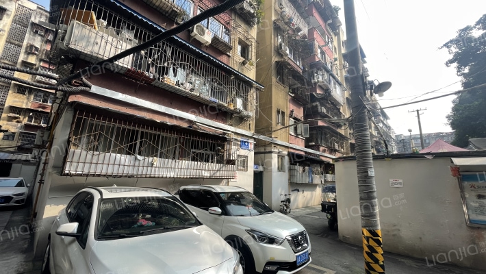 外化成五里墩中一巷2号外景图