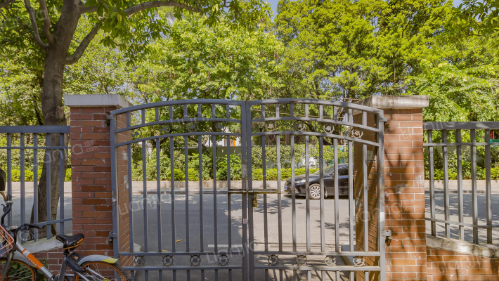 环南六村外景图