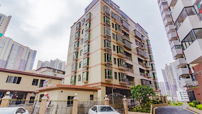 蓝莲花公馆外景图