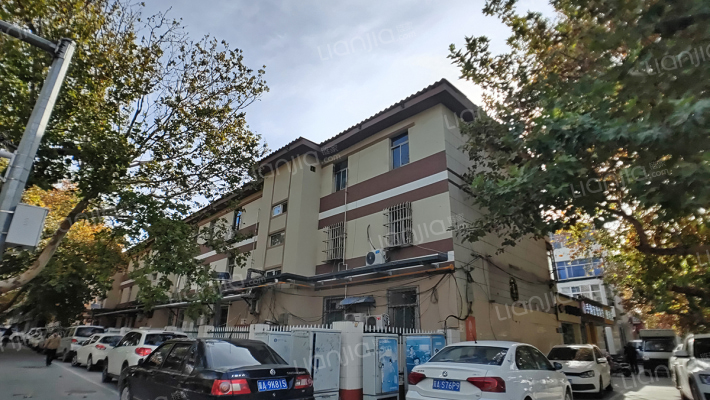 市府东路37号院外景图