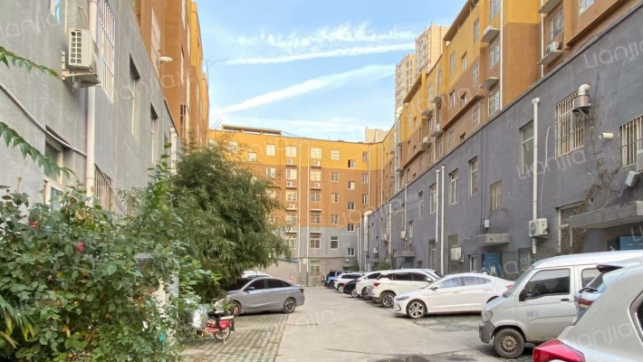 东方家苑住宅小区外景图