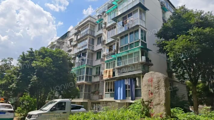 锦江公寓 外景图