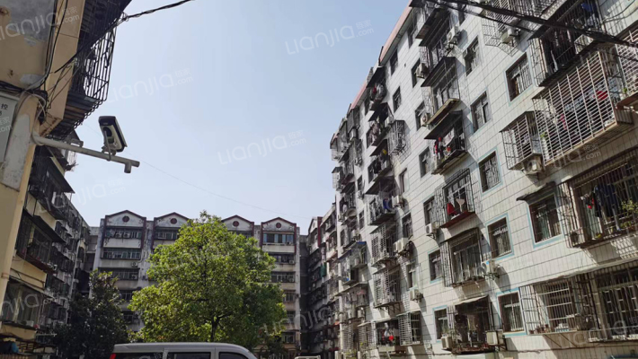 牡丹小区外景图