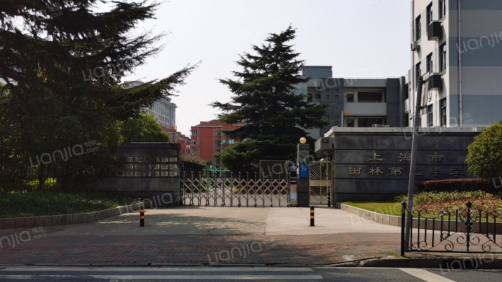 福苑小区外景图