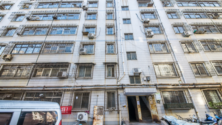 经三路北31号院外景图