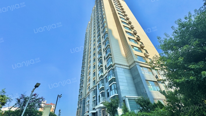 莱茵小镇外景图