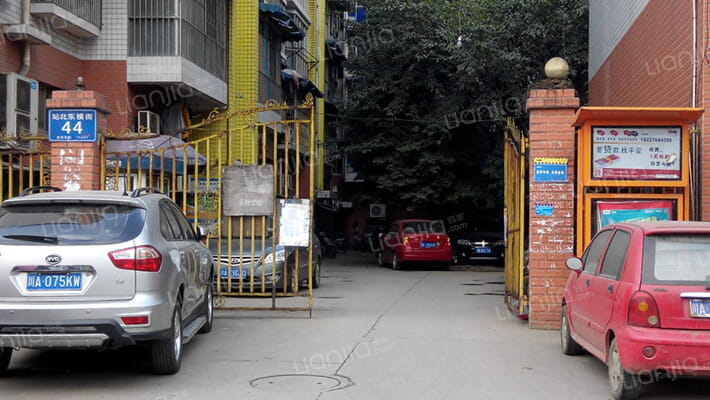 都市花城外景图