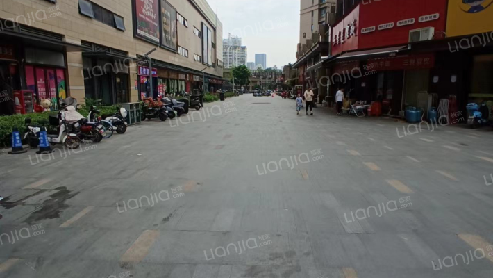 百步亭现代城外景图