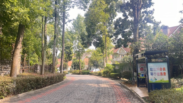 维也纳森林别墅外景图