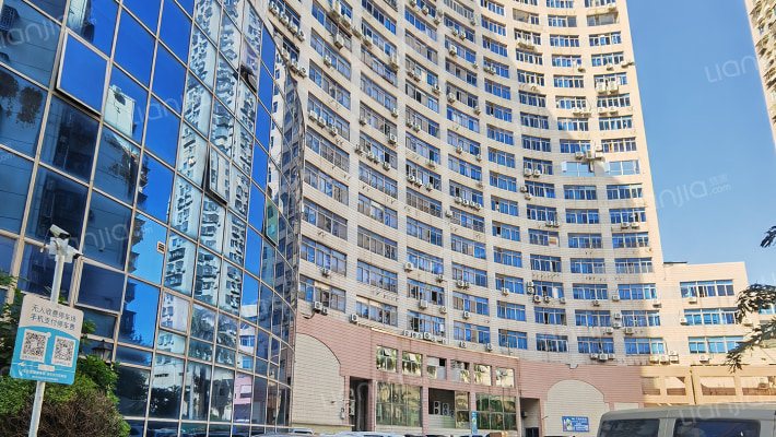 莲富大厦外景图