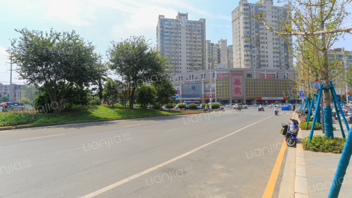 华润青山湖万象汇外景图